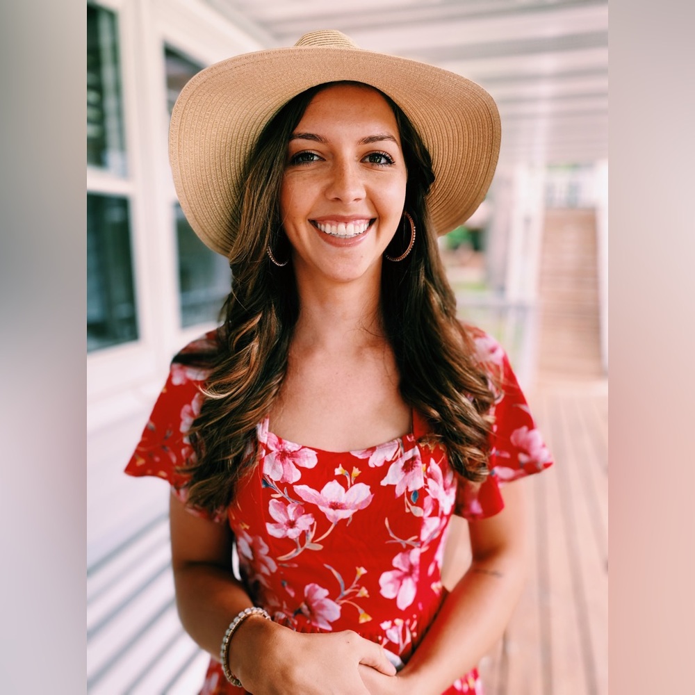 Meet your Posher, Jillian